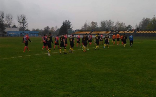 Trzecia przegrana z rzędu !!!